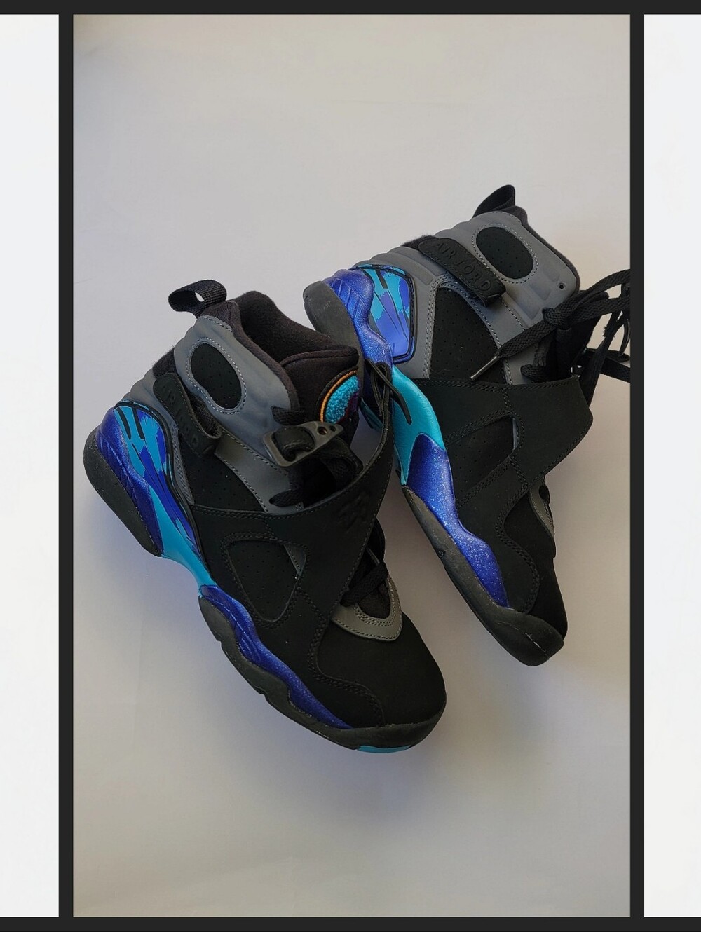 Air Jordan 8 Retro BG Black Blue Eclatant Rare Colorway Size 5Y w/ Box